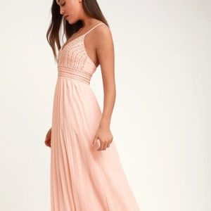 NWT Formal Blush Lulu’s Dress